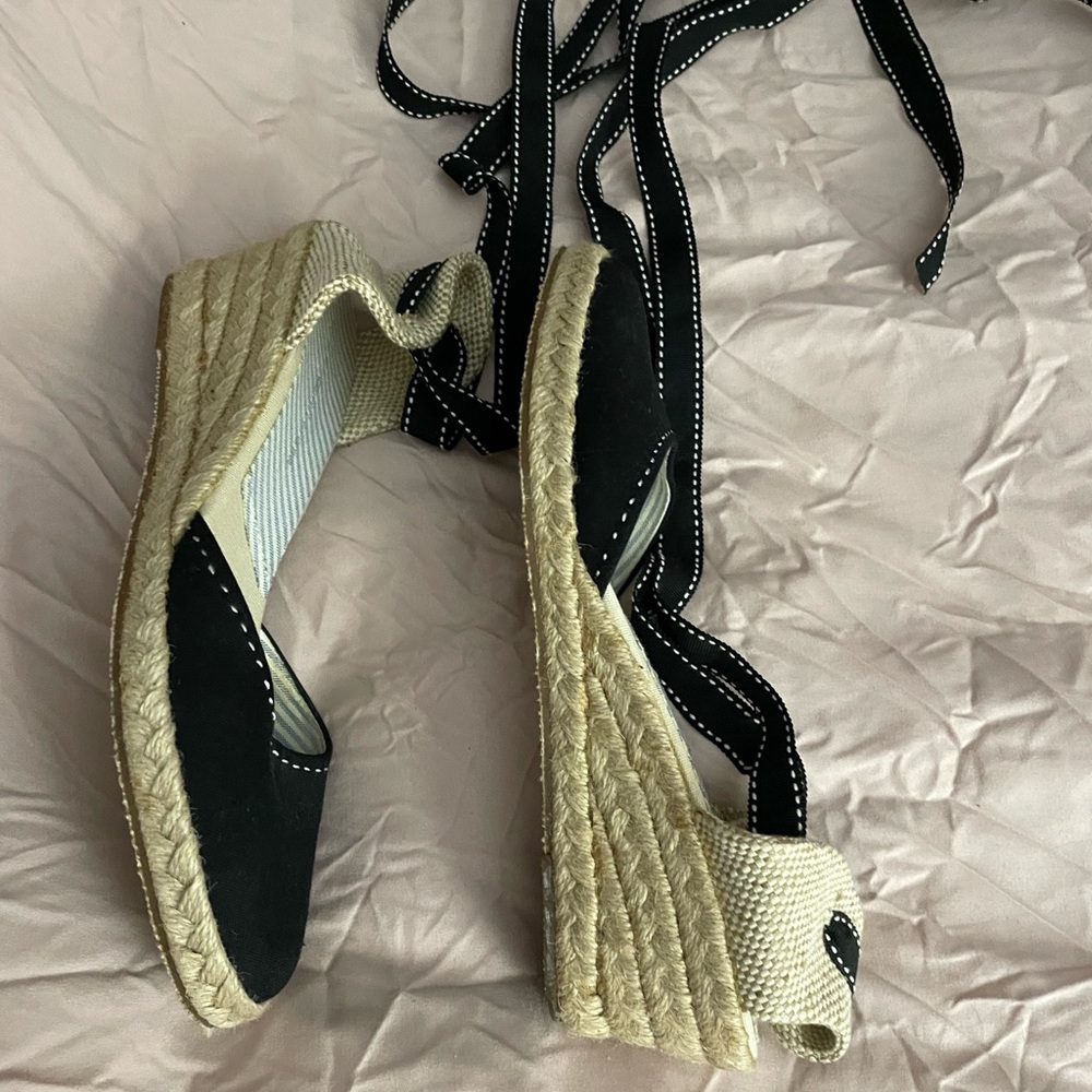 Summer sandals
